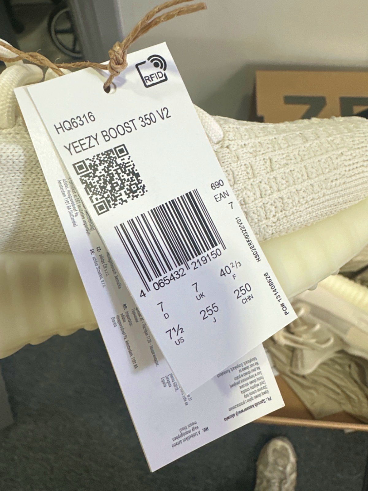 Adidas Cream White Yeezy Boost 350 V2 UK 7