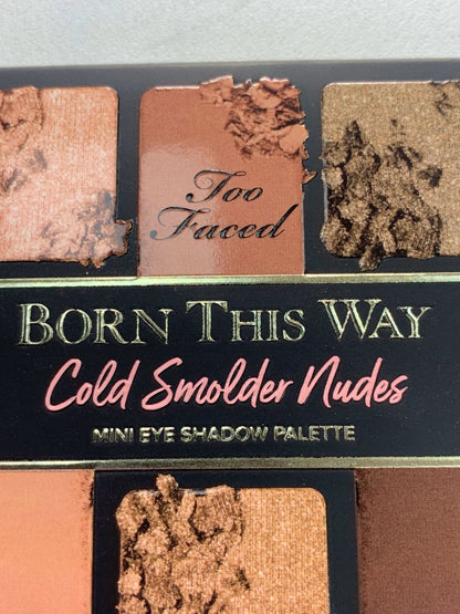 Too Faced Born This Way Cold Smolder Nudes Mini Eye Shadow Palette