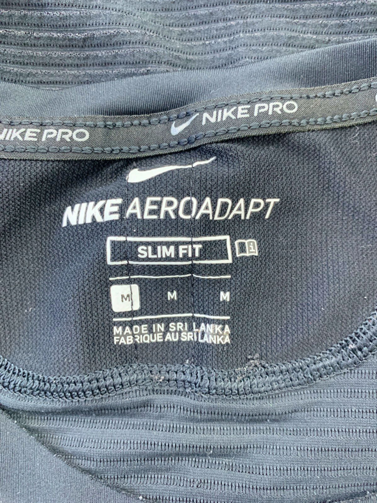 Nike Black Aeroadapt Slim Fit Tank Top M