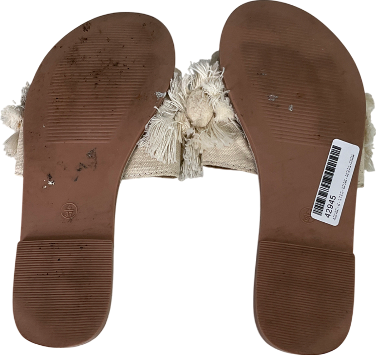 PrettyLittleThing Cream Tassel Sandals UK 4 EU 37 👠