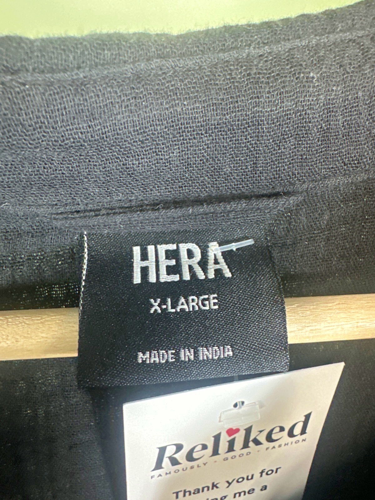 HERA Black Shirt UK XL