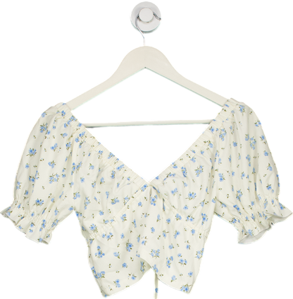 PrettyLittleThing White Floral Crop Top UK 6