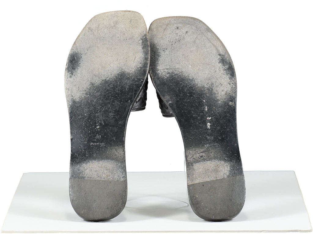 BOTTEGA VENETA Black Open Toe Leather Slippers UK 7 EU 40 👠