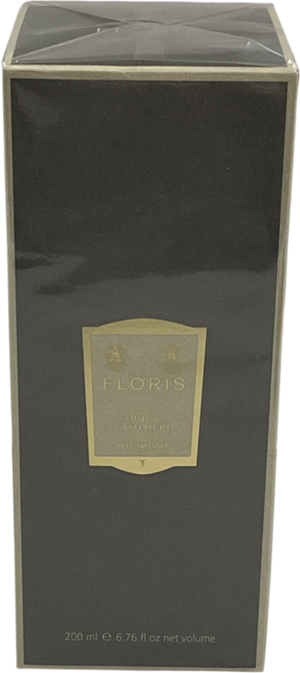 Floris White Oud & Cashmere Scented Diffuser One Size