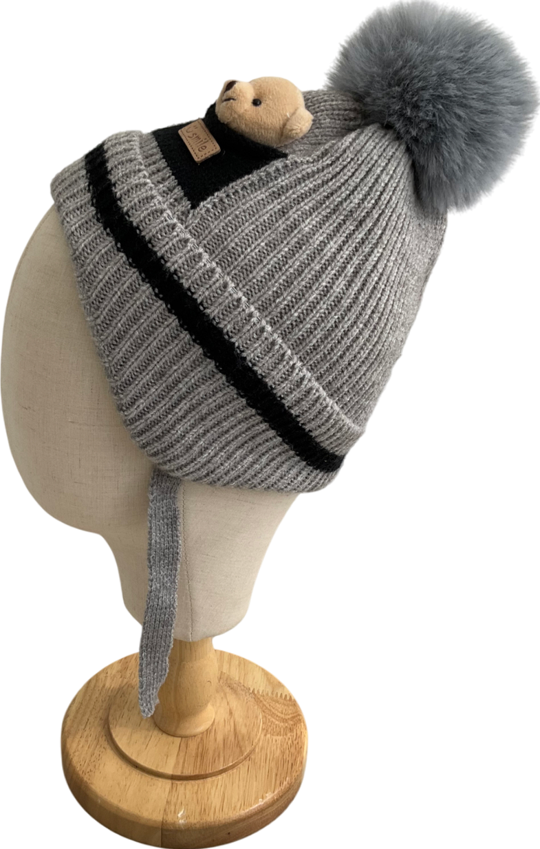 Smile Grey Teddy Bear Bobble Hat 2 Years