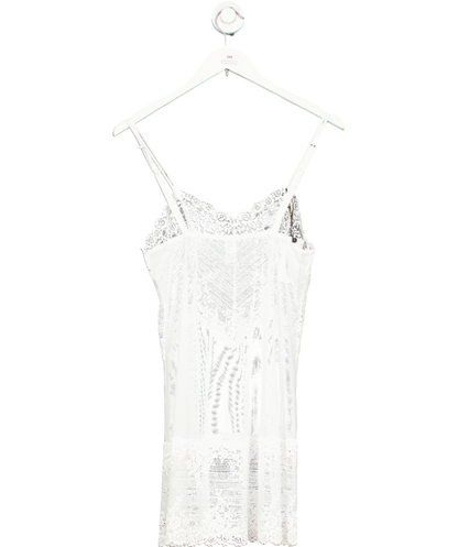 Wacoal White Embrace Lace V-neck stretch-lace chemise UK M