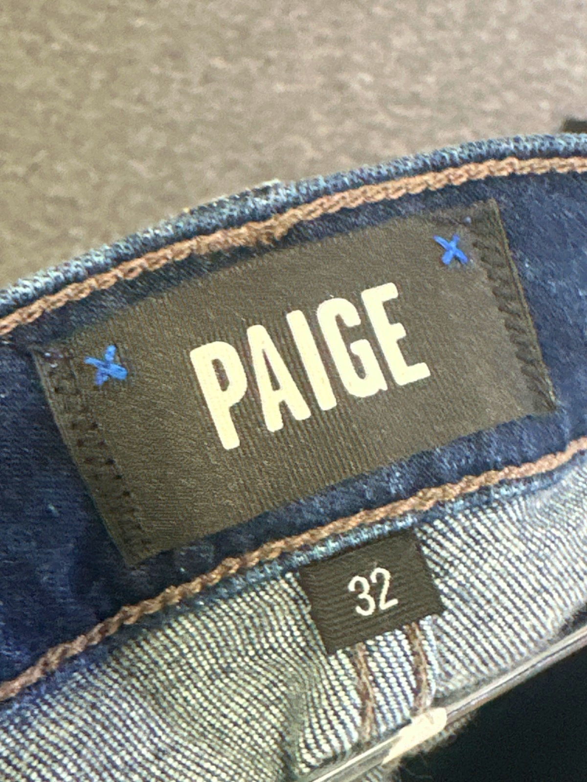 PAIGE Blue Jeans UK W32