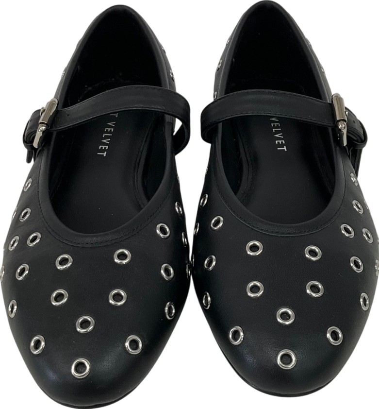 Mint Velvet Black Leather Eyelet Pumps UK 7 EU 40 👠