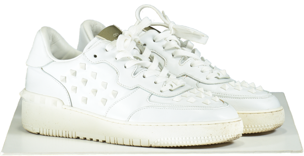 Valentino White Garavani Rockstud Rock Be Low-Top Sneakers UK 9