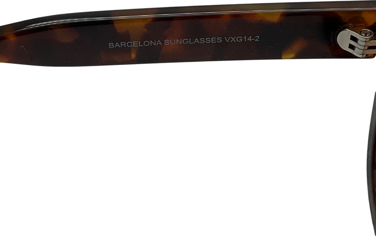 Veux Brown Barcelona Frame Sunglasses In Original Case One Size