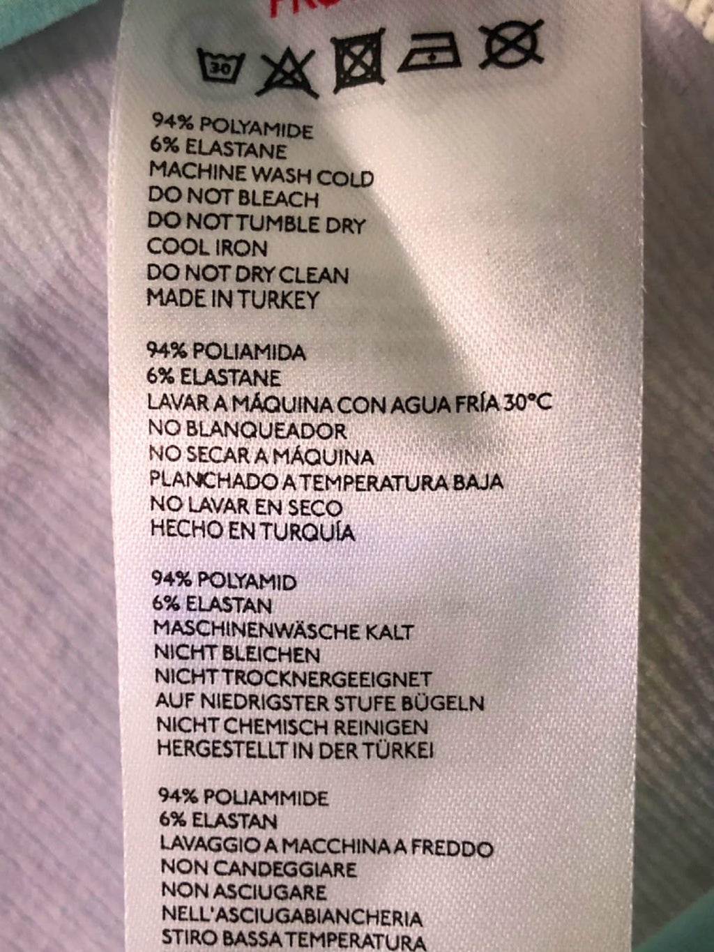 Urban Outfitters White Ribbed Crop Top M