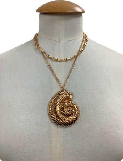 Unbranded Gold Nautilus Shell Pendant Necklace One Size