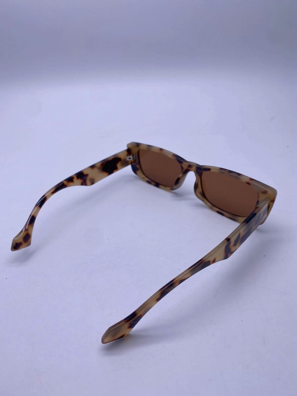 Tortoiseshell Rectangular Sunglasses 13021 51-21-141