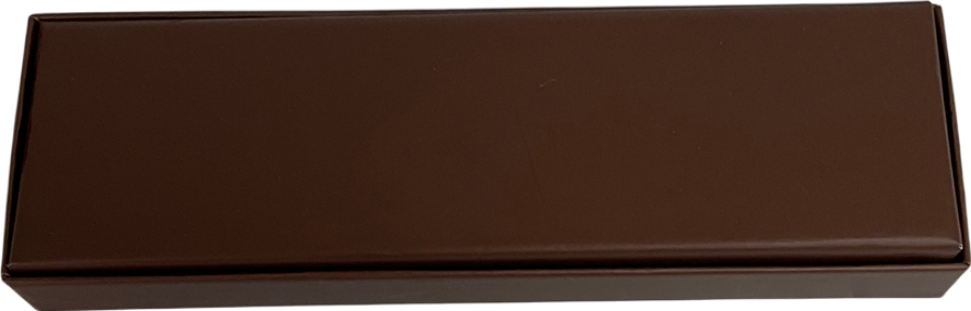 le vian Metallic Charm Tasel Key Chain One Size