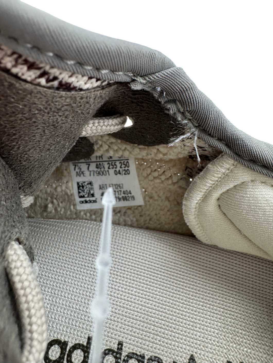 adidas Beige Adidas Yeezy Boost 350 V2 Trainers UK 7 EU 40