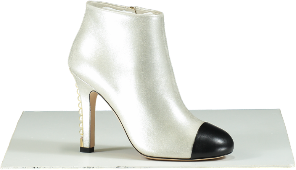 Chanel Metallic Leather Pearl Embellished CC Ankle Boots UK 4.5 EU 37.5