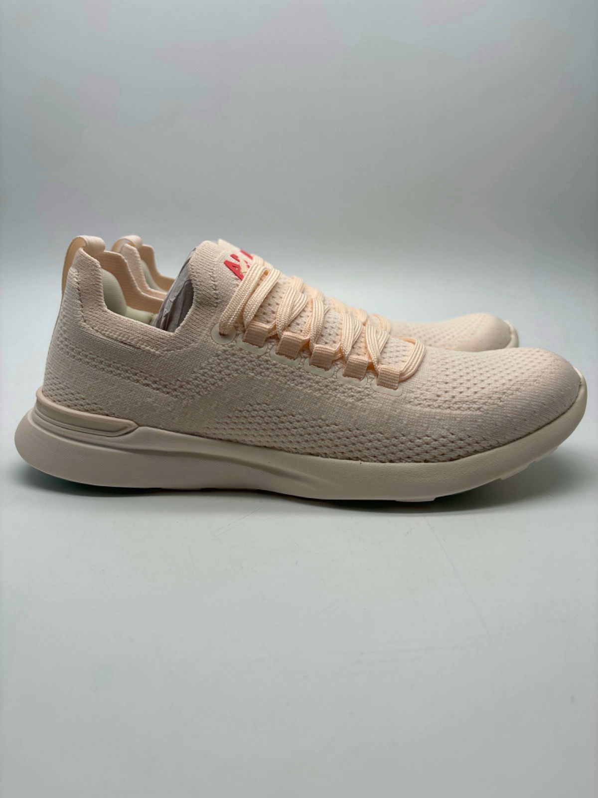 APL Sea Salt/Fire Coral TechLoom Breeze Trainers UK 3.5