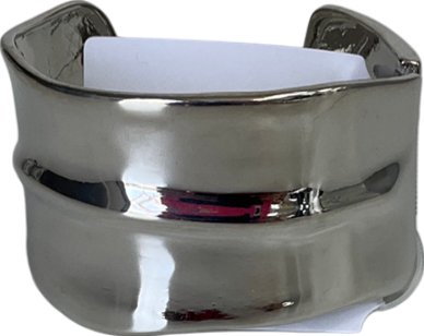 ASOS Metallic Cuff Bracelet With Liquid Molten Design In Silver Tone One Size