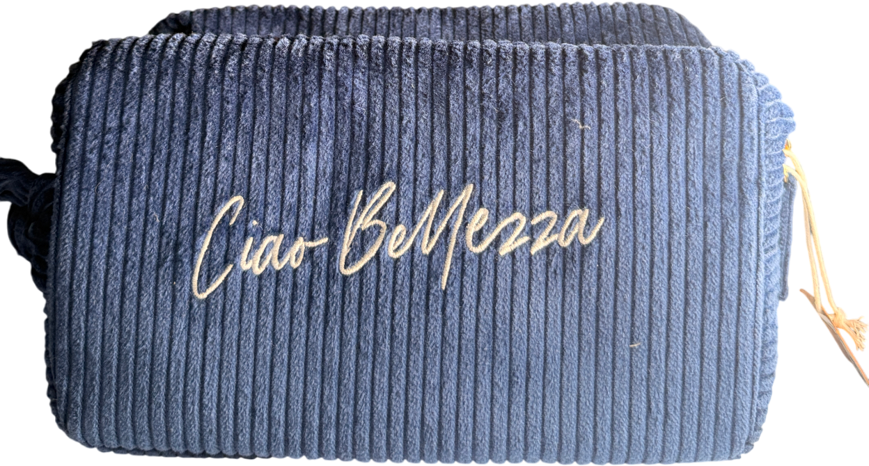 Irene Forte Blue "hi Beautiful" Makeup Bag No Size