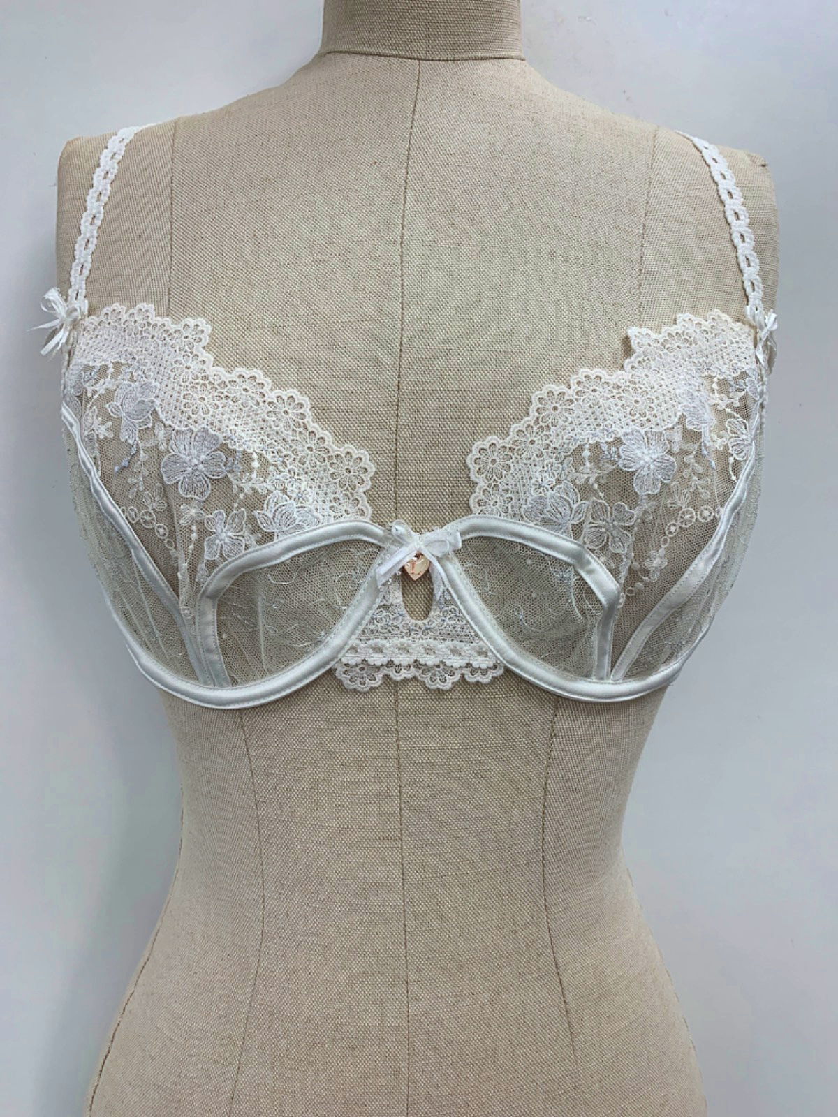 Lounge White Imogen Lace Bra 34DD