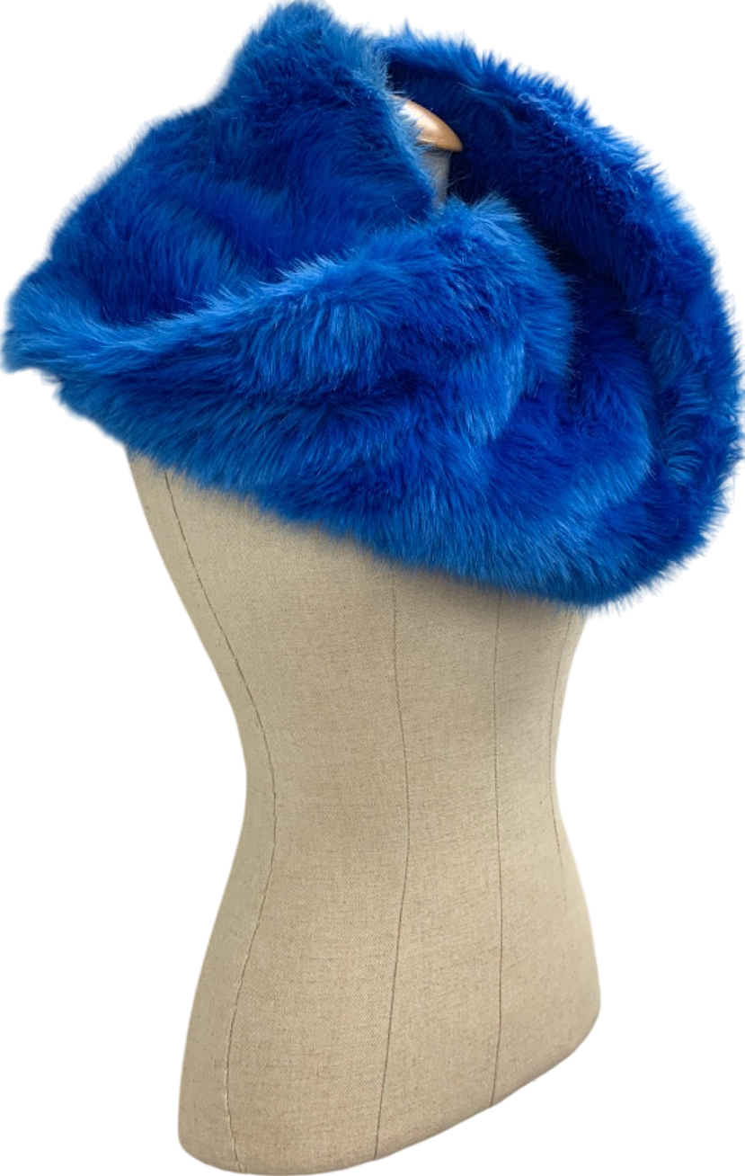HXTN Blue Faux Fur Scarf One Size