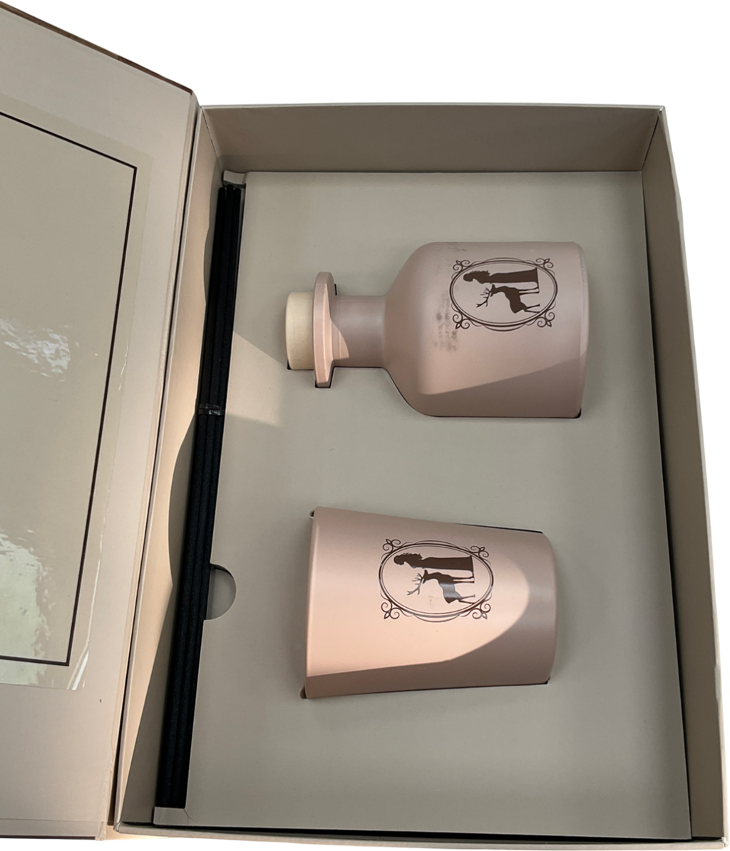 Fiolas White Ephesus Diffuser – Candle Set One Size