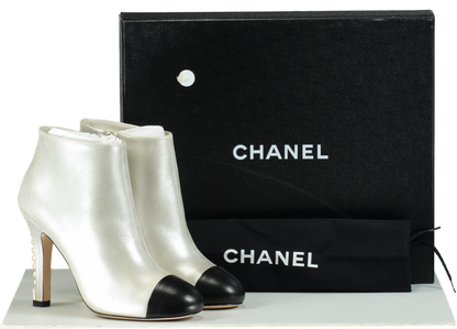 CHANEL Metallic Black Pearl Studded CC logo Heel Ankle Boots EU 37.5 Reliked