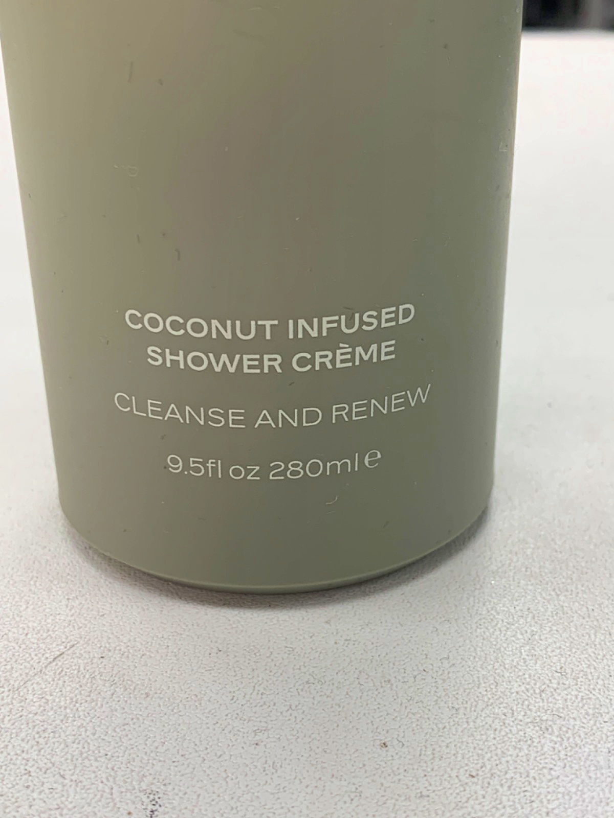 EFFN Coconut Infused Shower Crème 280ml