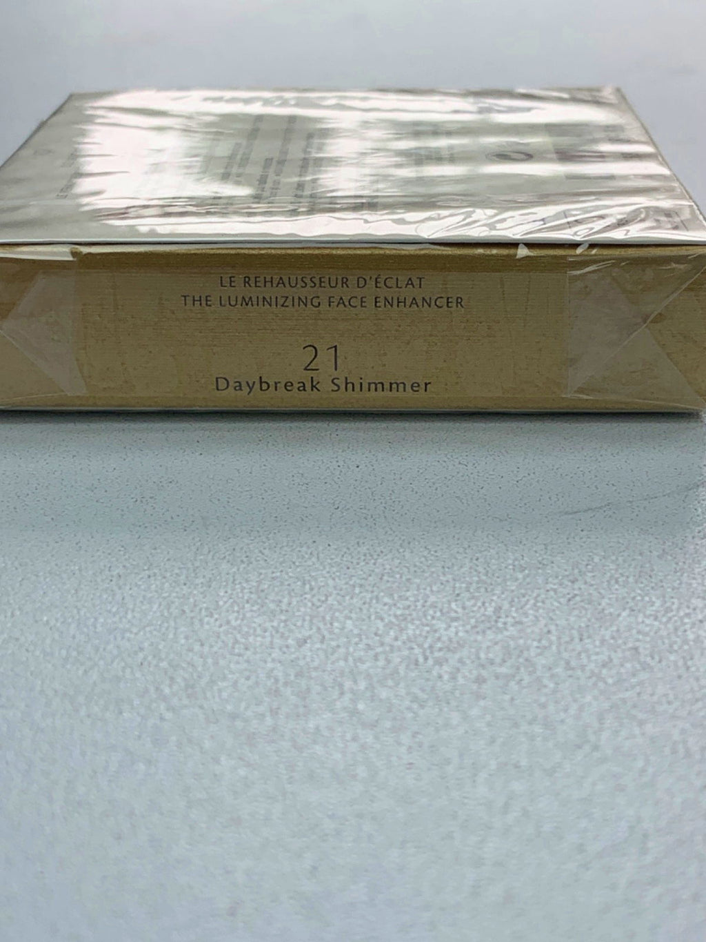 Clé de Peau Beauté The Luminizing Face Enhancer Daybreak Shimmer 10g