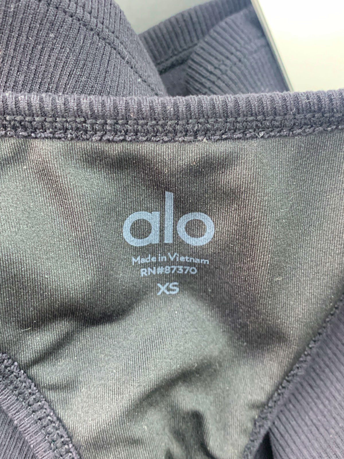 Alo Black V-Neck Racerback Crop Top UK XS