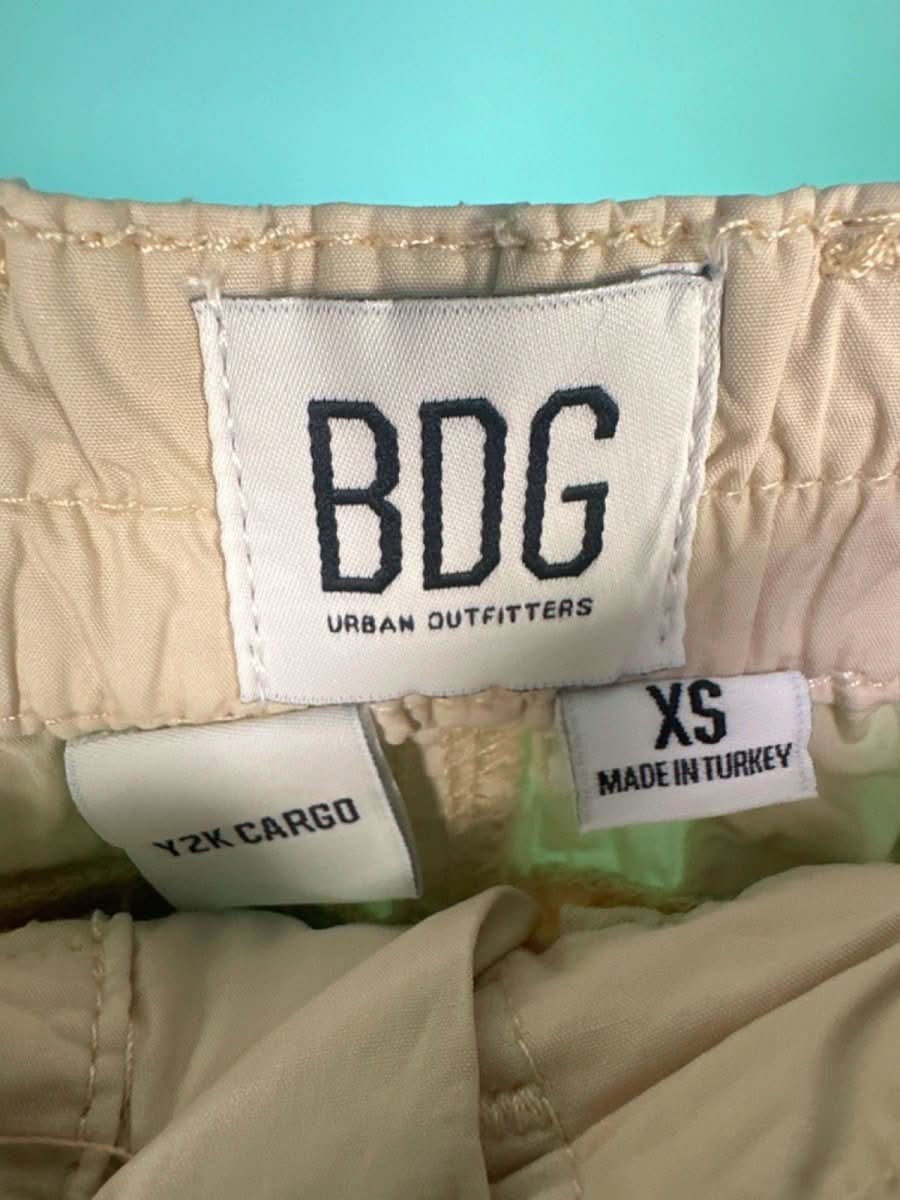 Urban Outfitters BDG Cream Y2K Cargo Low Rise Utility Styling Relaxed Fit Trousers XS - Reliked
