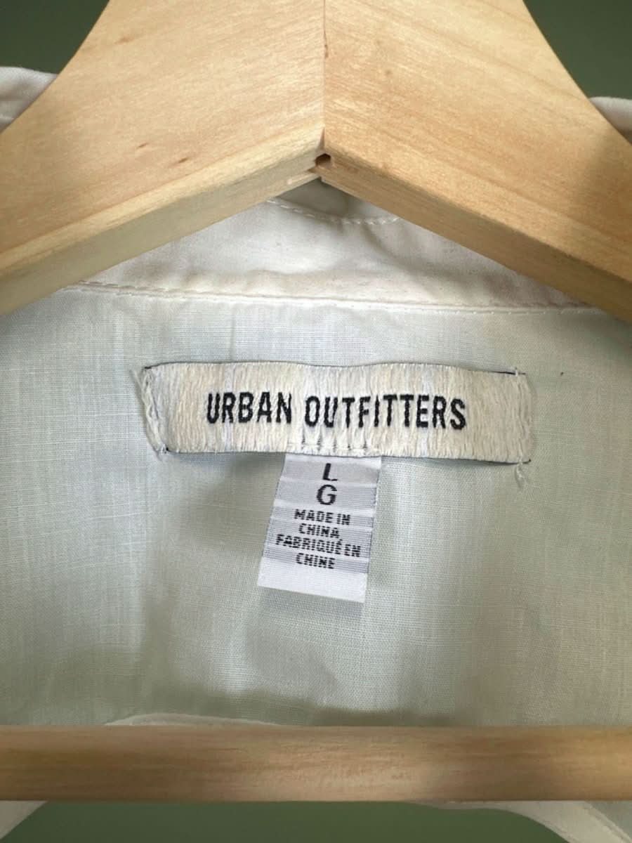 Urban Outfitters White Cropped OPEN BACK Button - Up Shirt UK L - Reliked