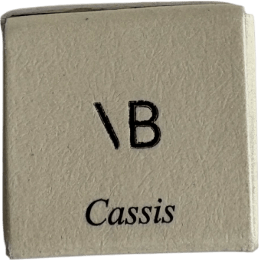 Victoria Beckham Posh Balm Nourishing Lip Shine Cassis 1.8g - Reliked