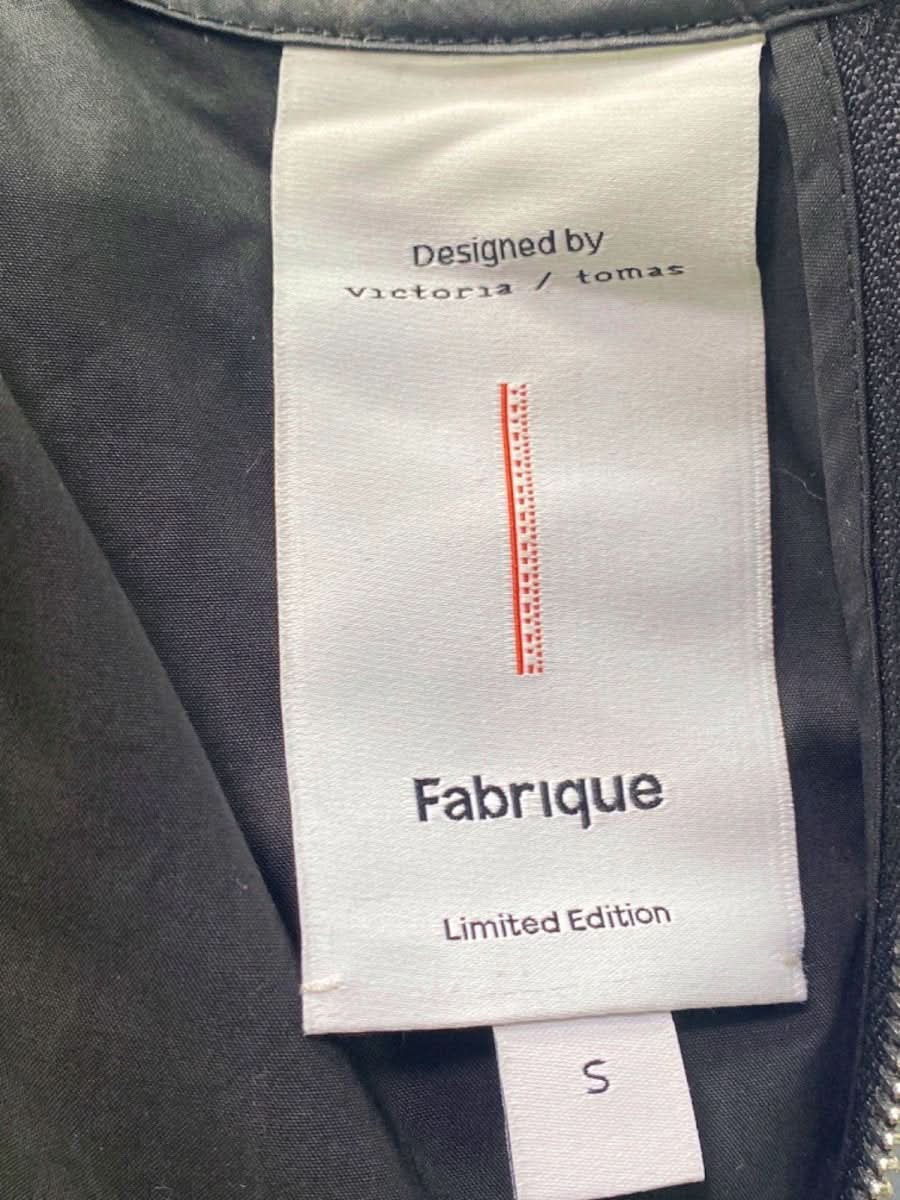 Victoria/Tomas Black Sleeveless Zip Front Wrap Vest UK S - Reliked