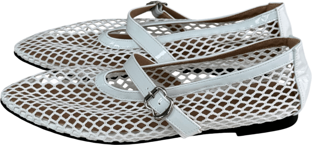 White Mesh Mary Jane Flats UK 7 EU 40 👠 - Reliked