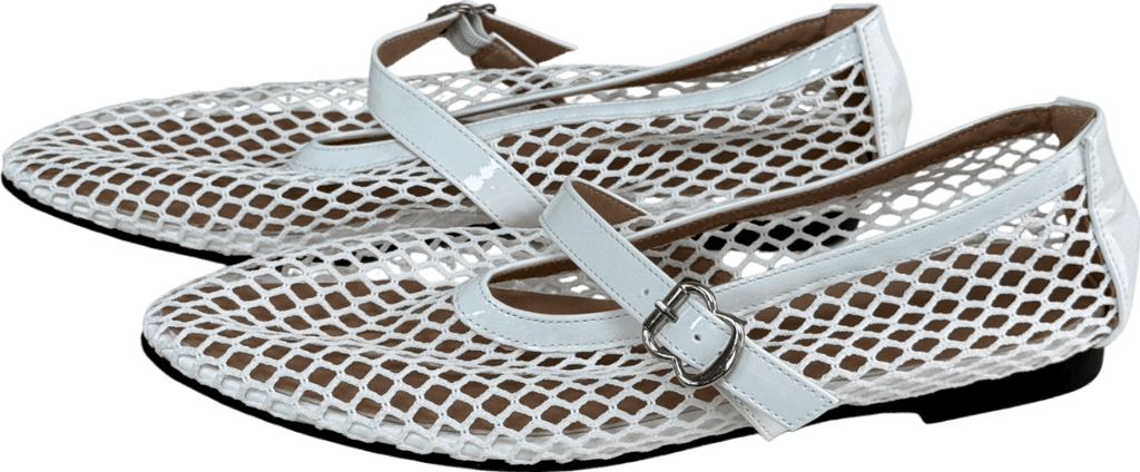 White Mesh Mary Jane Flats UK 7 EU 40 👠 - Reliked