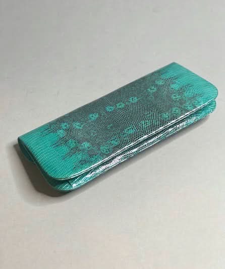 KARA ROSS GREEN SNAKE PRINT CLUTCH BAG