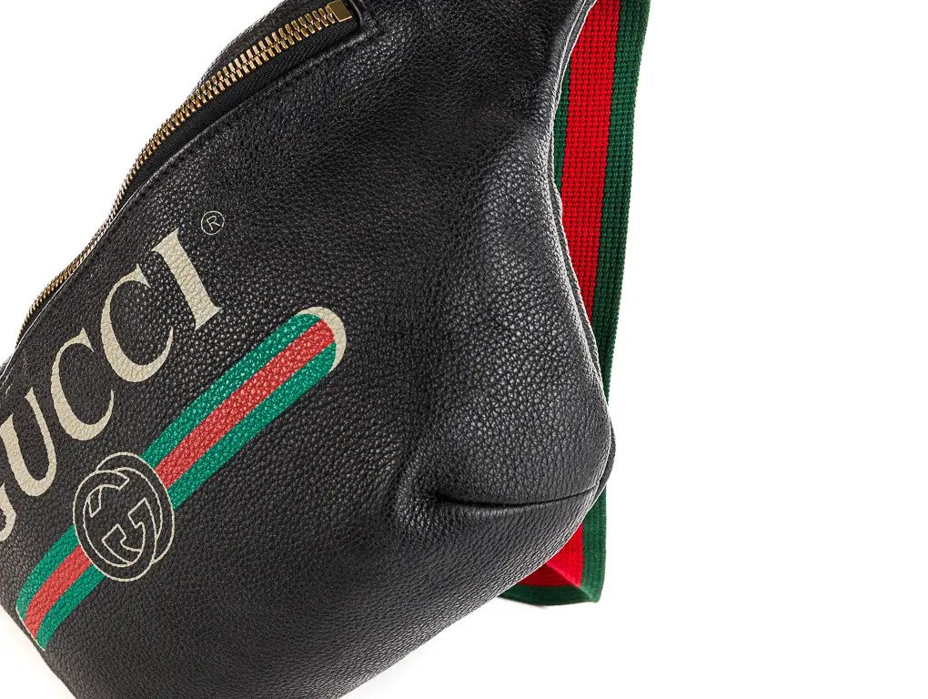 GUCCI Black Logo Grained Calfskin Large Belt/Crossbody Bag