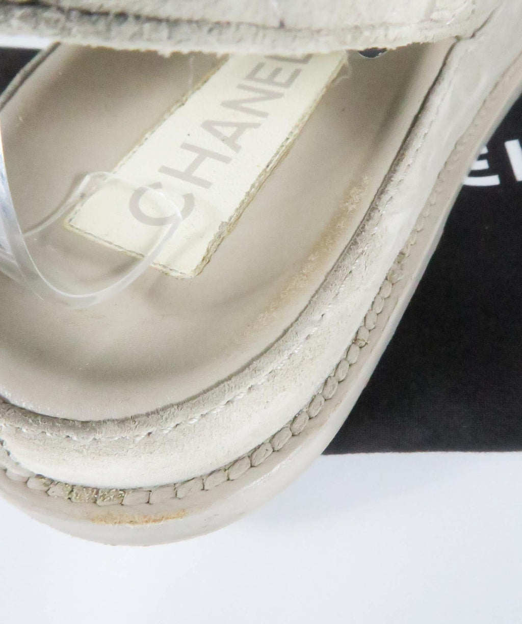 Chanel Grey Suede Quilted Dad Sandals UK 5 EU 38 👠
