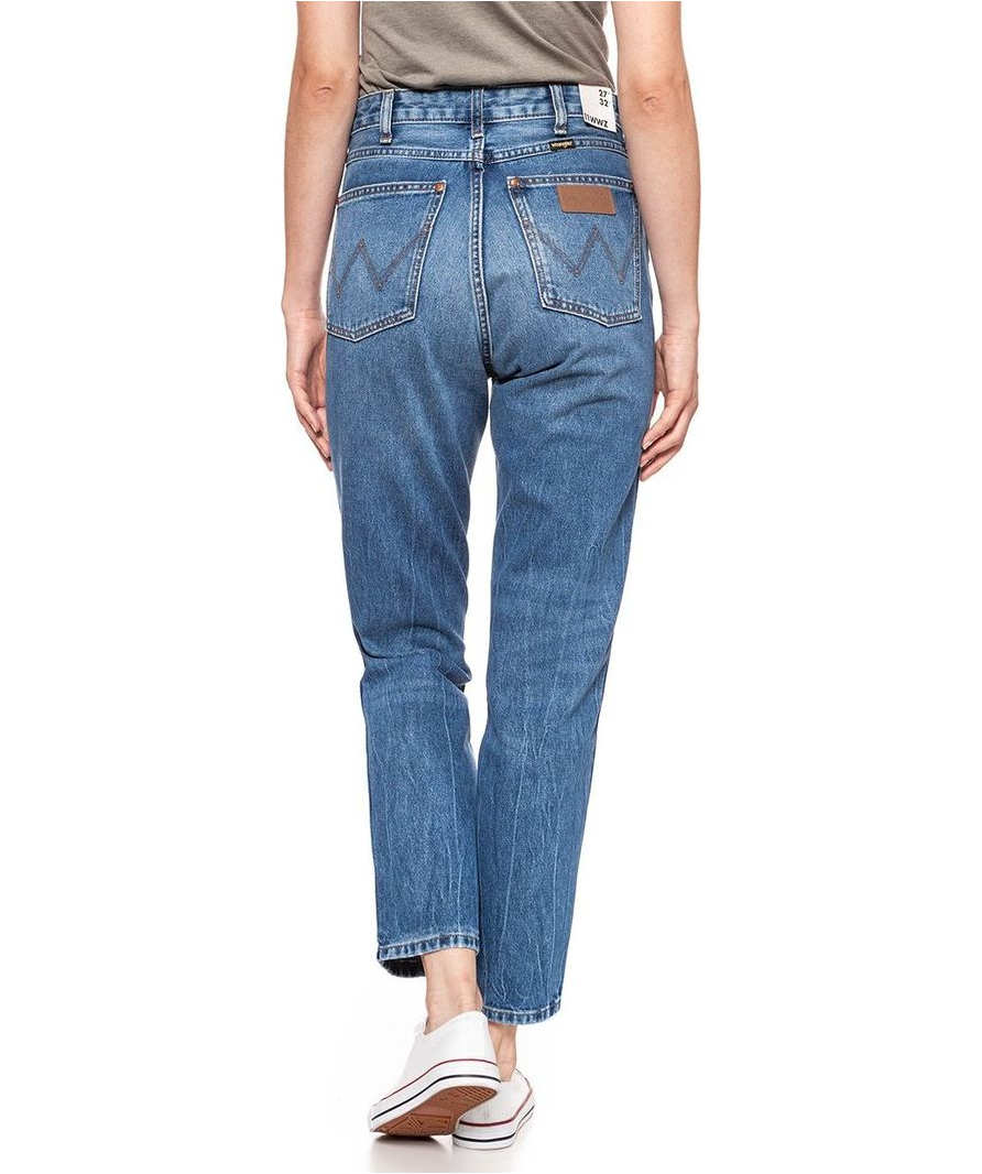 Wrangler Blue straight jeans with knee rip UK 8