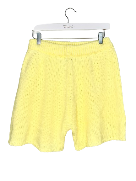 PrettyLittleThing Yellow Lemon Chunky Knit Shorts UK M