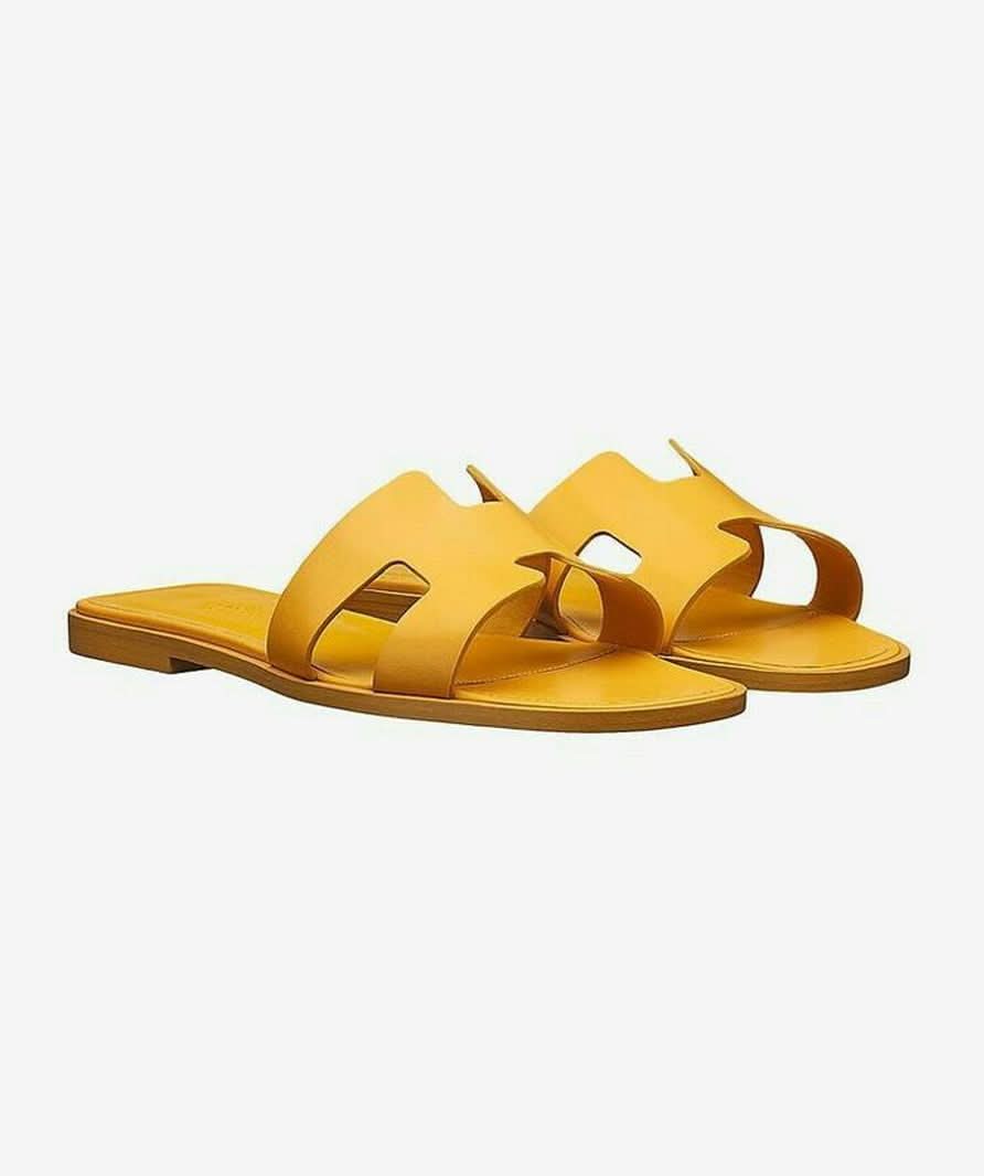 Hermès Yellow Ocre Jaune Oran Sandals UK 4 EU 37 👠