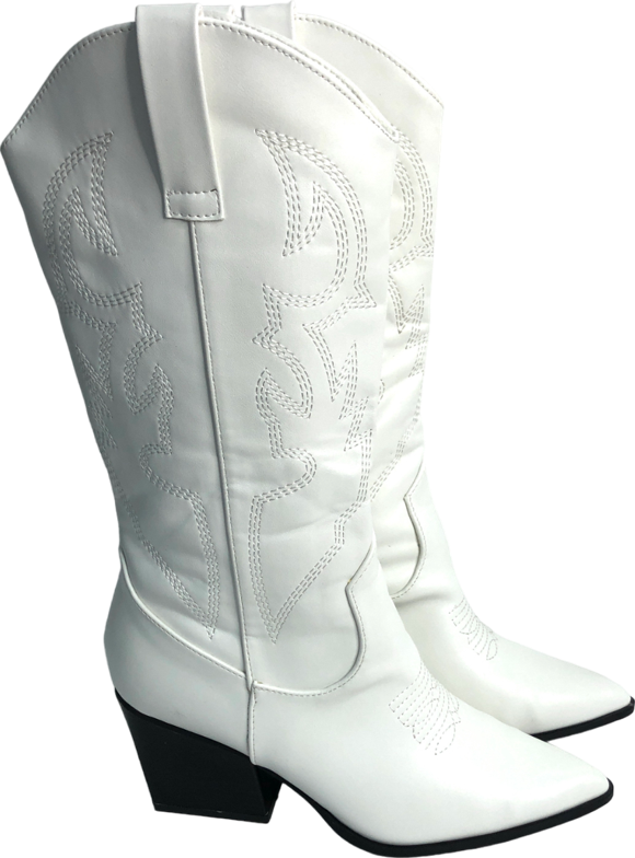 White Fox White Cowboy Boots UK 5 EU 38 👠