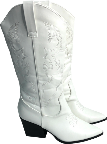 White Fox White Cowboy Boots UK 5 EU 38 👠
